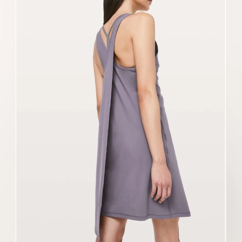 lululemon athletica size excellent